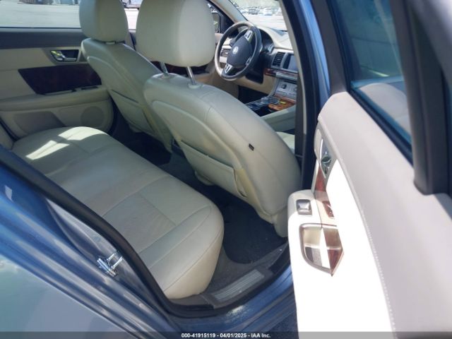 2009 JAGUAR XF SAJWA06B39HR06031 Photo 7