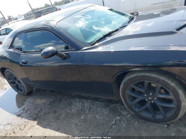 2C3CDZAG3KH507625 Dodge Challenger Sxt