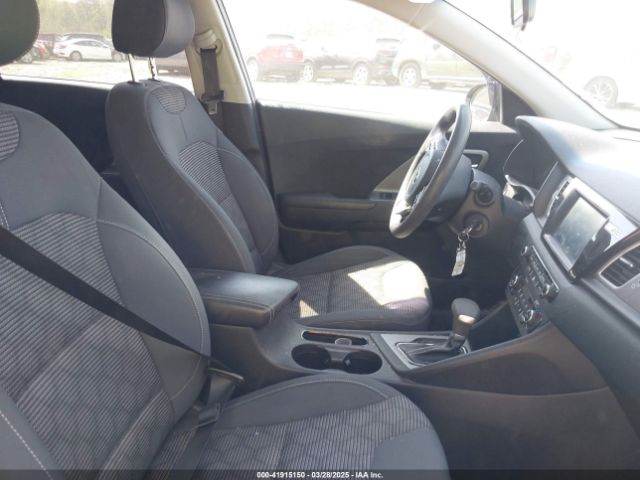 KNDCB3LCXH5051986 KIA NIRO FE