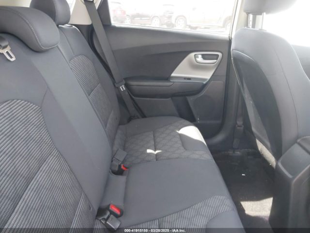 KNDCB3LCXH5051986 KIA NIRO FE