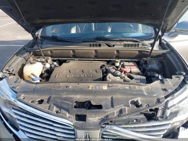 2LMTJ8LR9GBL53171 Lincoln Mkx Reserve