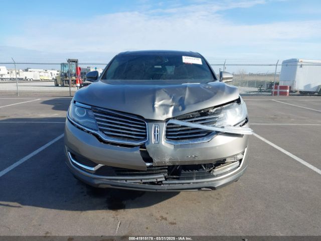2LMTJ8LR9GBL53171 Lincoln Mkx Reserve