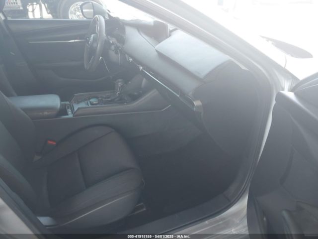 3MZBPABL8LM133959 Mazda MAZDA3