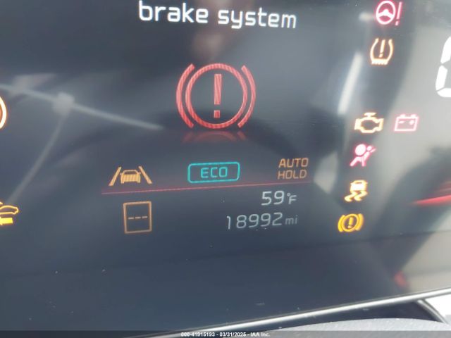 KNDCR3LE8R5146531 KIA NIRO EX