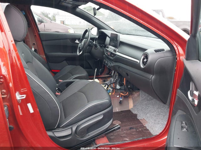 3KPF34AD5ME341174 KIA Forte Gt-line