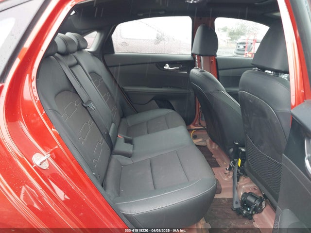 3KPF34AD5ME341174 KIA Forte Gt-line