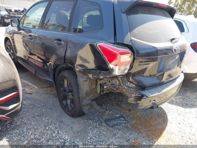 JF2SJAGC6JH565398 Subaru Forester 2.5i Premium