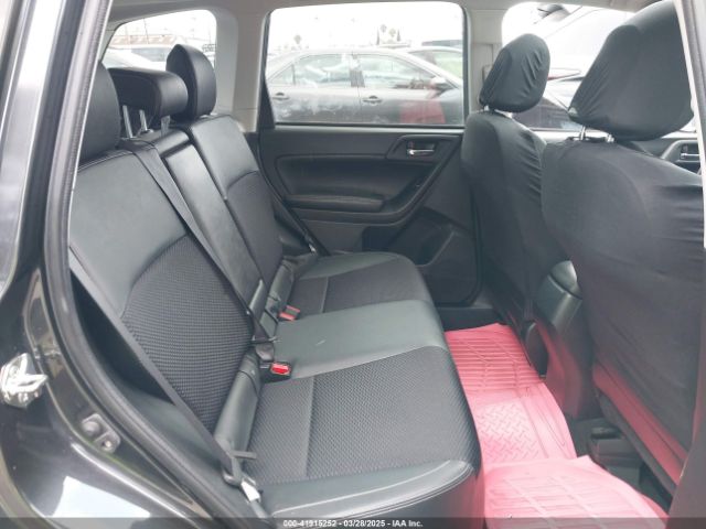JF2SJAGC6JH565398 Subaru Forester 2.5i Premium