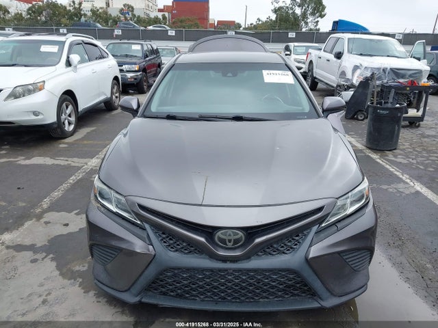 4T1B11HK6JU061571 Toyota CAMRY SE