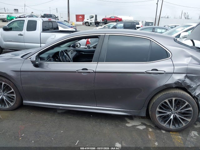 4T1B11HK6JU061571 Toyota CAMRY SE