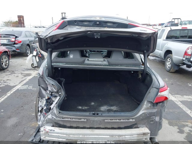 4T1B11HK6JU061571 Toyota CAMRY SE