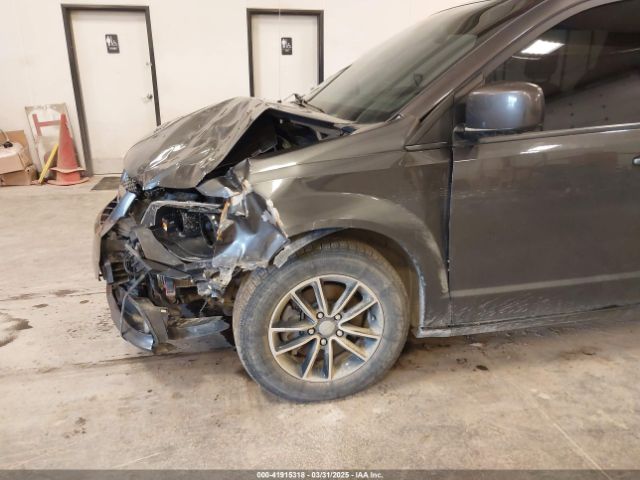 2C4RDGEG3KR646068 Dodge Grand Caravan Gt
