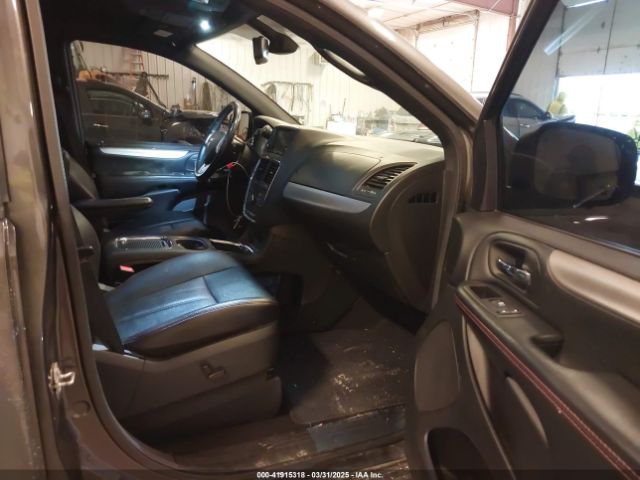 2C4RDGEG3KR646068 Dodge Grand Caravan Gt