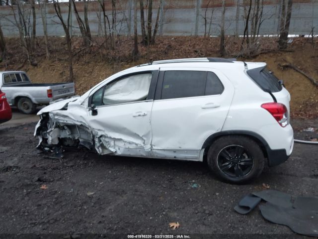 3GNCJPSB6LL185803 Chevrolet Trax Awd Lt