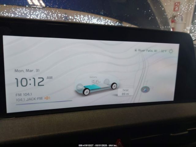 KNDC3DLC0P5138765 KIA Ev6 Wind