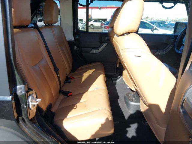 1C4BJWDG1HL738478 Jeep Wrangler Unlimited Sport