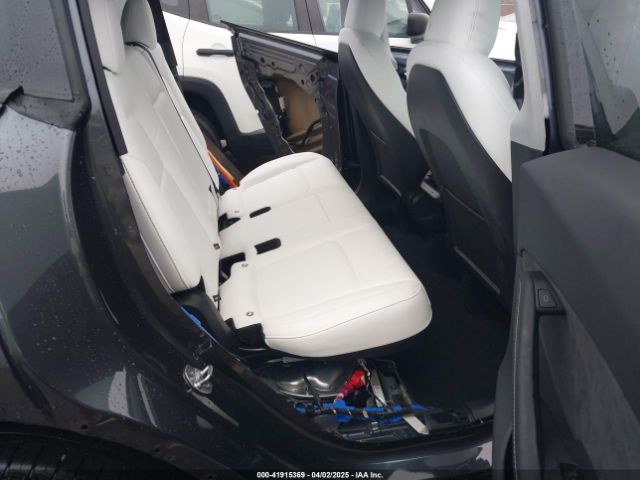 7SAYGDED8SA340082 Tesla Model Y Long Range Dual Motor All-wheel Drive