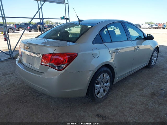 1G1PA5SG5E7116532 Chevrolet Cruze Ls Auto