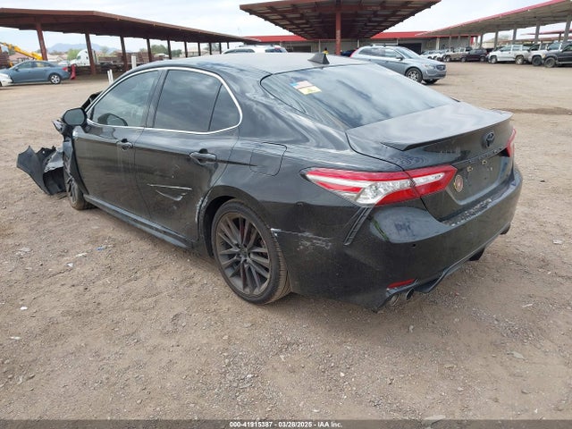 4T1B61HK8JU518916 Toyota CAMRY XSE