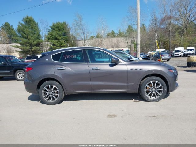 ZN661XUL1JX259530 Maserati Levante Granlusso