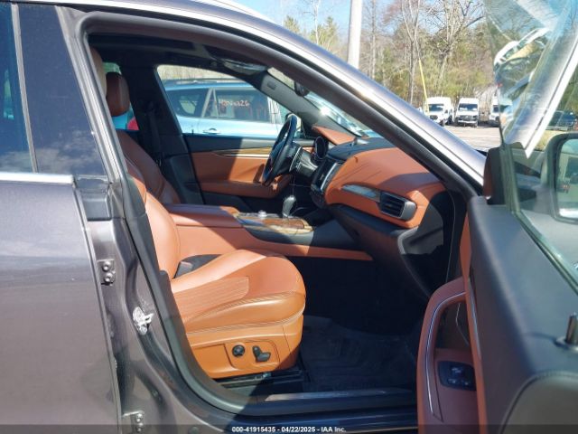 ZN661XUL1JX259530 Maserati Levante Granlusso