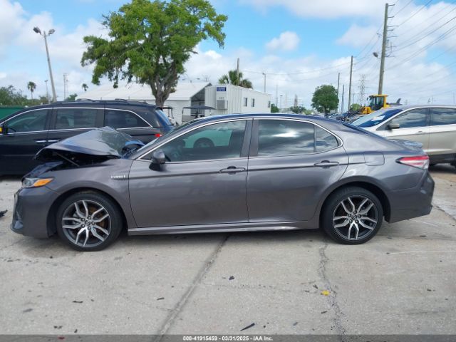 4T1B21HK3KU518917 Toyota Camry Hybrid Se