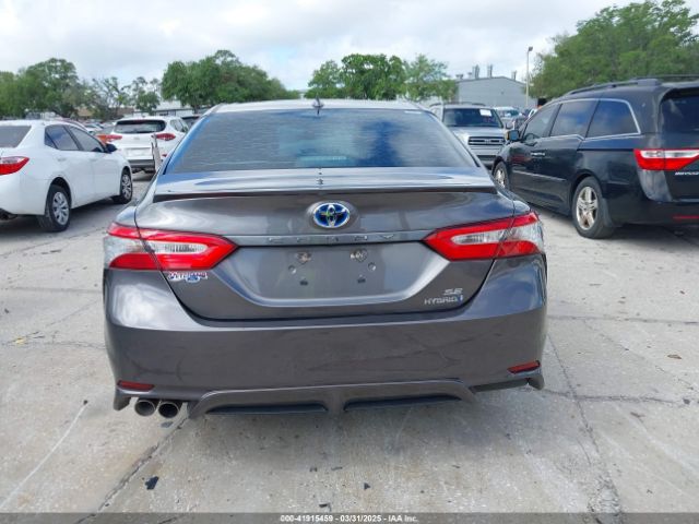 4T1B21HK3KU518917 Toyota Camry Hybrid Se