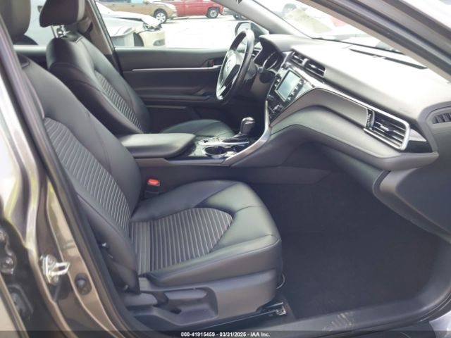 4T1B21HK3KU518917 Toyota Camry Hybrid Se