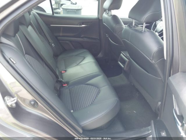 4T1B21HK3KU518917 Toyota Camry Hybrid Se