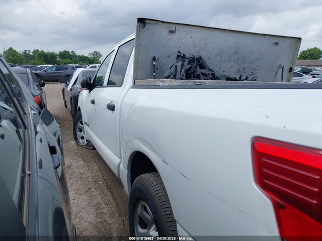 1N6AA1EK5KN527049 Nissan TITAN S