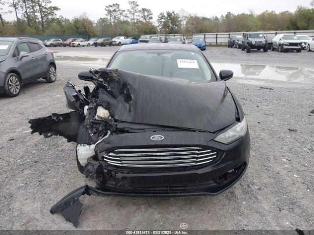 3FA6P0HD9JR195794 Ford FUSION SE