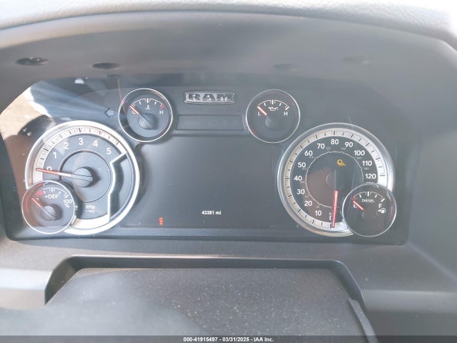 3C6UR5ML8JG233489 RAM 2018