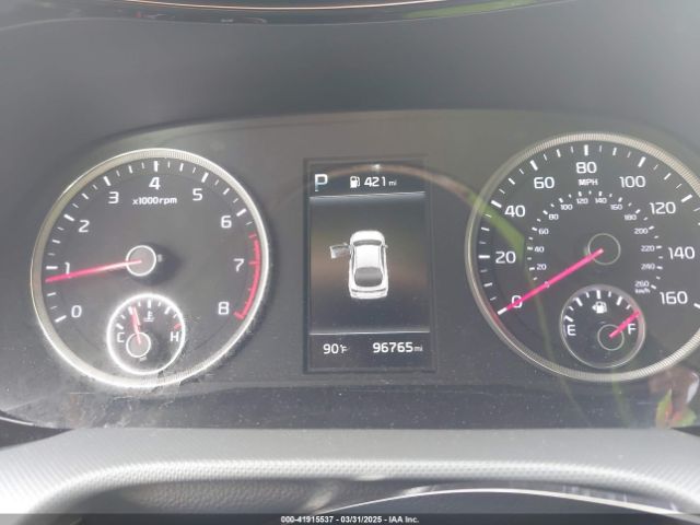 5XXG24J2XMG022432 KIA K5 LX