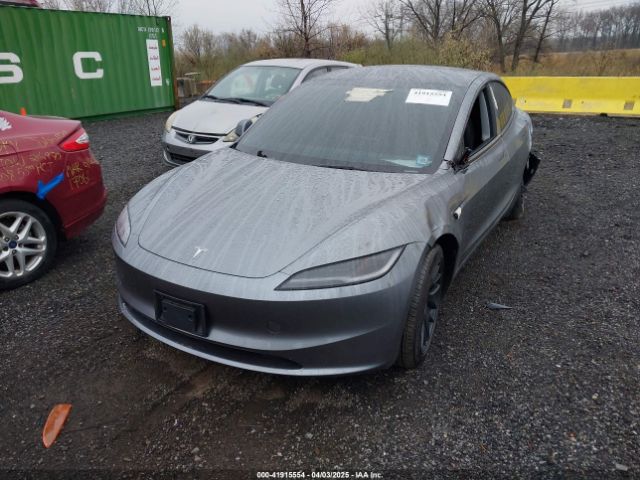 2025 TESLA MODEL 3 5YJ3E1EA0SF906935 Photo 1