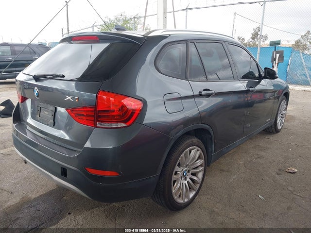 BMW X1 2014 WBAVM1C58EVW52282 Image 4