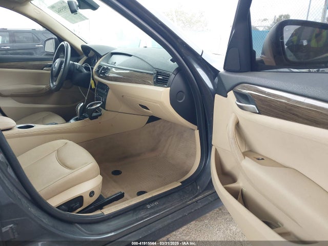 BMW X1 2014 WBAVM1C58EVW52282 Image 5