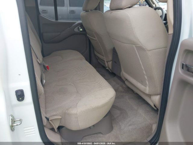 1N6AD0ER6GN794111 Nissan Frontier Sv