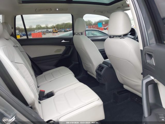 3VV4B7AX9KM095580 Volkswagen Tiguan 2.0t Sel Premium/2.0t Sel Premium R-line