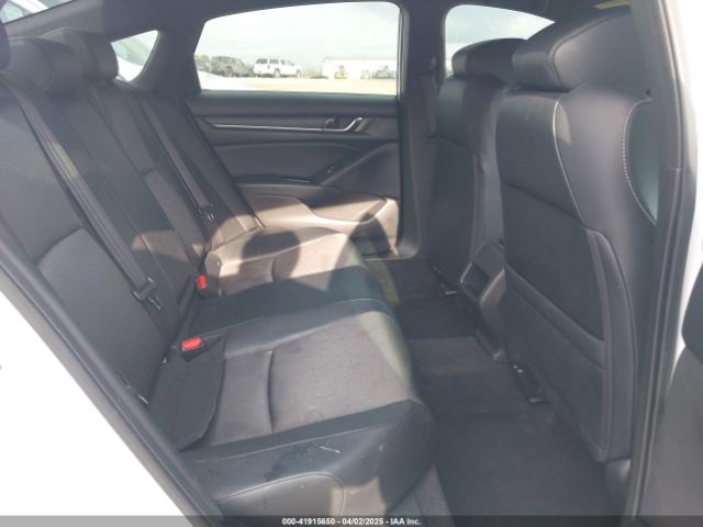 1HGCV1F38JA067349 Honda Accord Sport