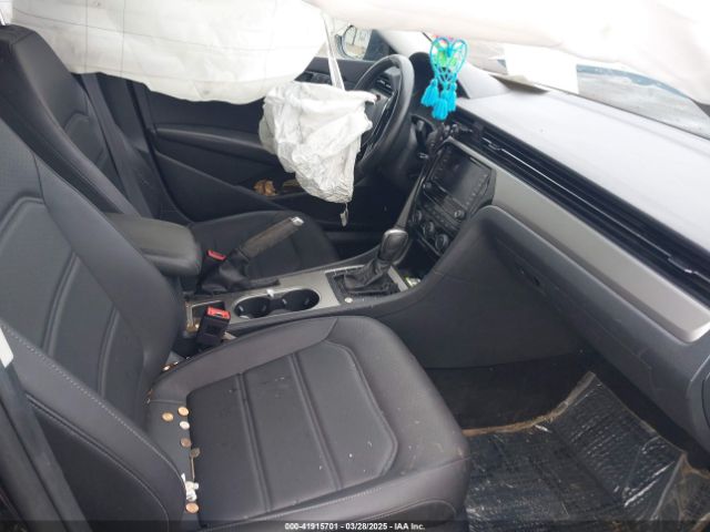 1VWSA7A36MC014185 Volkswagen Passat 2.0t Se