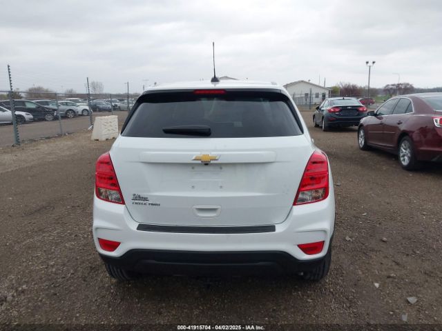 KL7CJNSM8MB374063 Chevrolet Trax Awd Ls