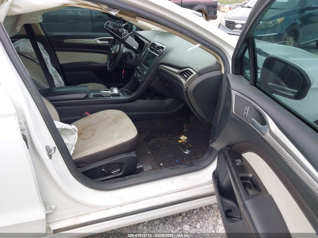 Ford FUSION SE 2019 3FA6P0HD9KR160898 Image 5