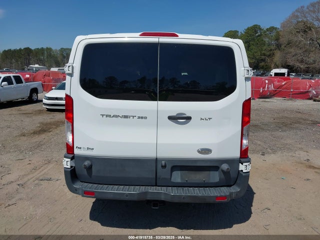 Ford 2015 2015 1FBZX2ZM2FKA75997 Image 16