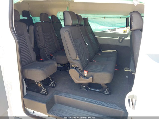 Ford 2015 2015 1FBZX2ZM2FKA75997 Image 8