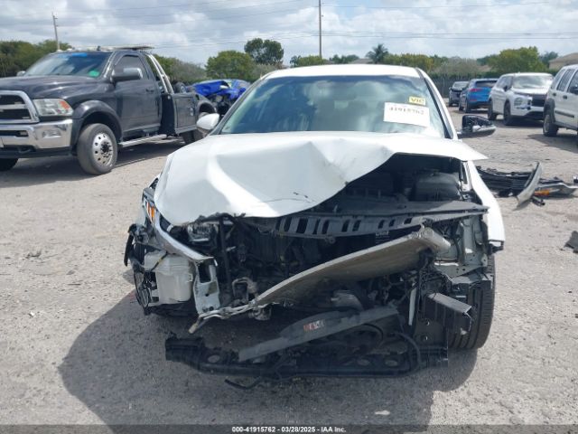5XXGT4L34JG253597 KIA Optima Lx