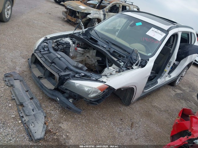 BMW X1 2014 WBAVL1C57EVY21646 Image 2