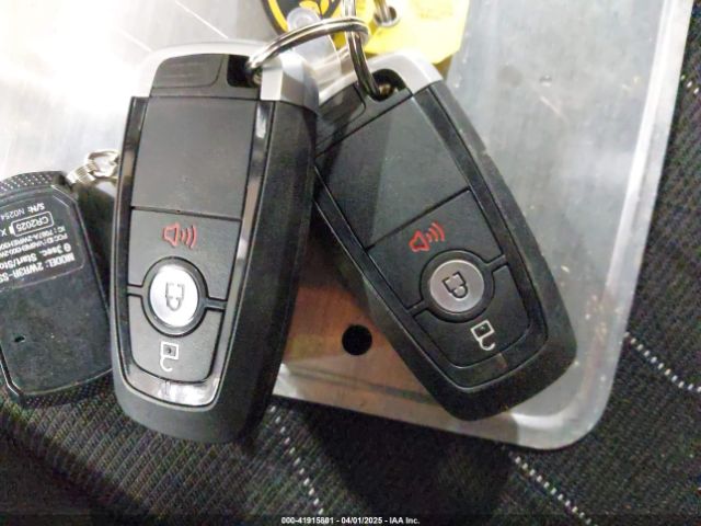 MAJ6S3GLXKC307981 Ford Ecosport Se