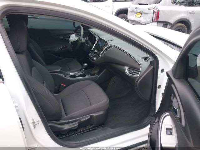 1G1ZB5ST4LF080967 Chevrolet Malibu Fwd Ls