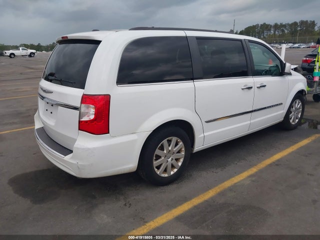 2C4RC1BG8GR255414 Chrysler Town & Country Touring