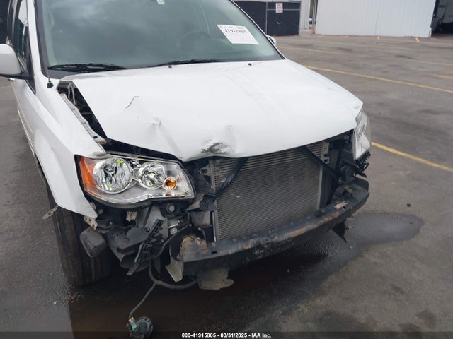 2C4RC1BG8GR255414 Chrysler Town & Country Touring